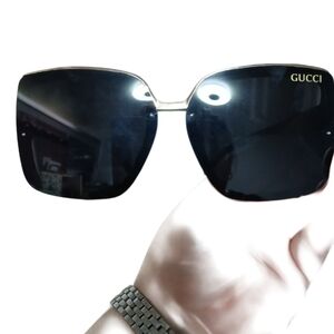 Guçci sunglasses